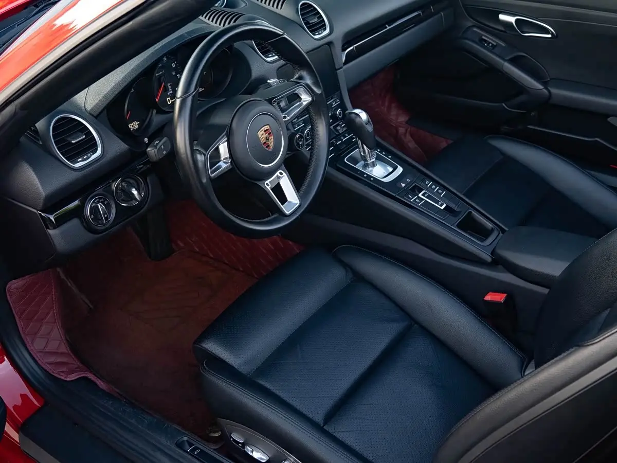 Porsche 718 2020 — Photo 6/17
