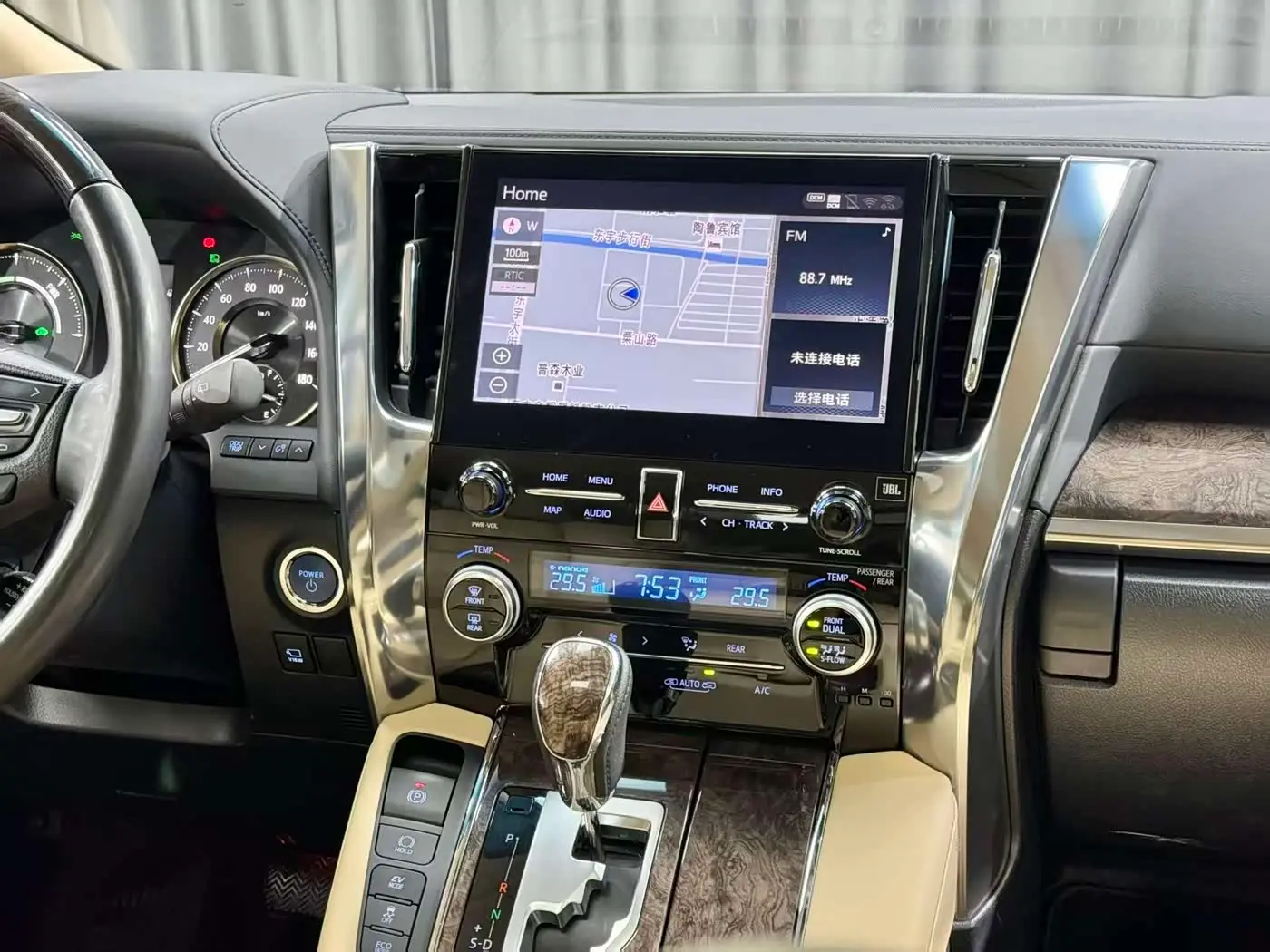 Toyota Alphard 2020 — Фото 6/12