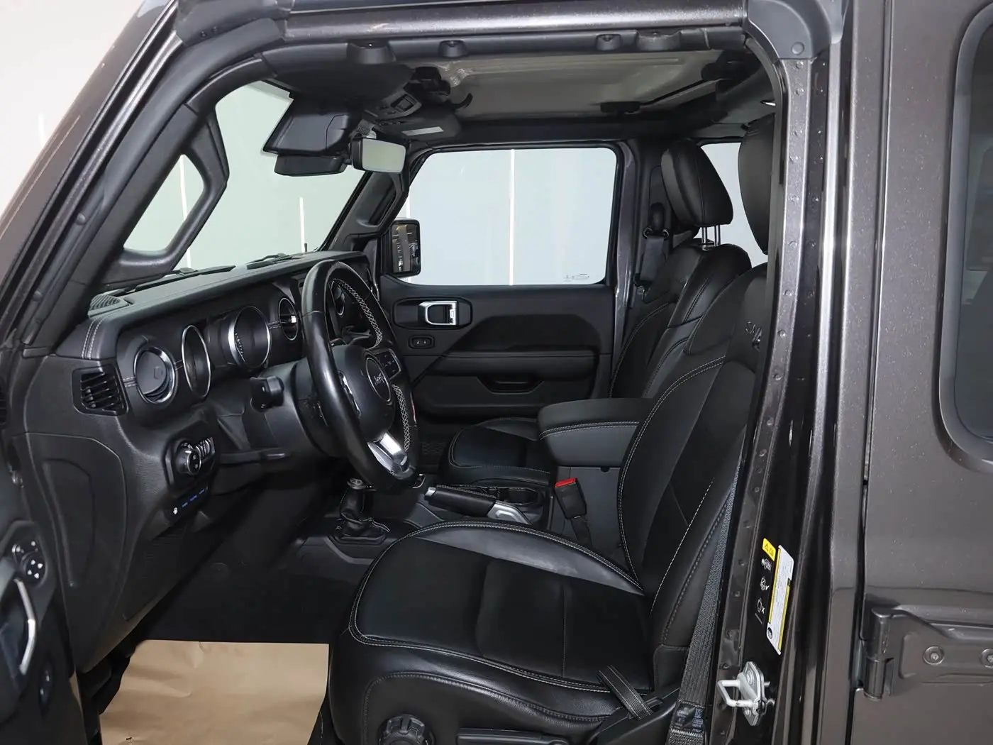 Jeep Wrangler 4xe 2021 — Фото 10/20