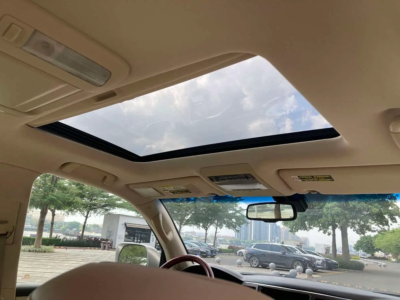 Lexus LX 2008 — Photo 16/20