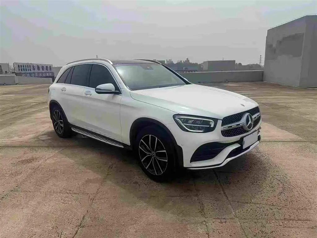 Mercedes-Benz GLC 2021 — Photo 3/9