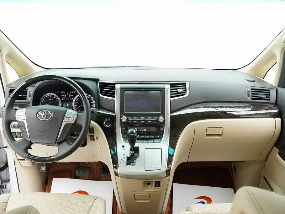 Toyota Alphard 2012 — Фото 14/20