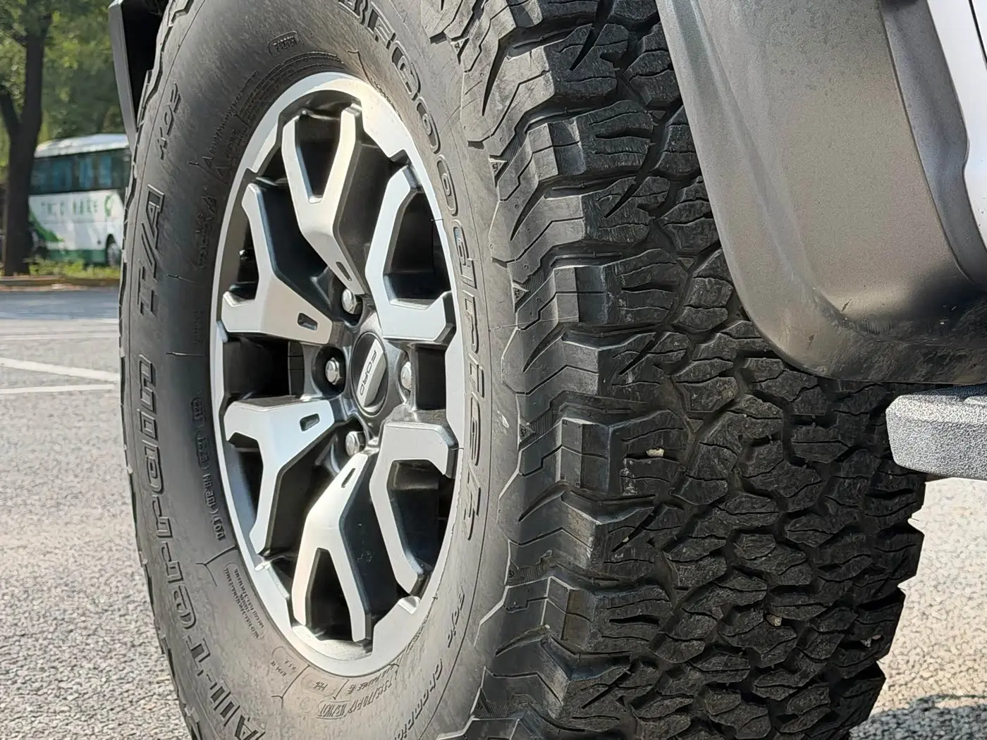 Ford F-150 Raptor 2023 — Photo 8/17