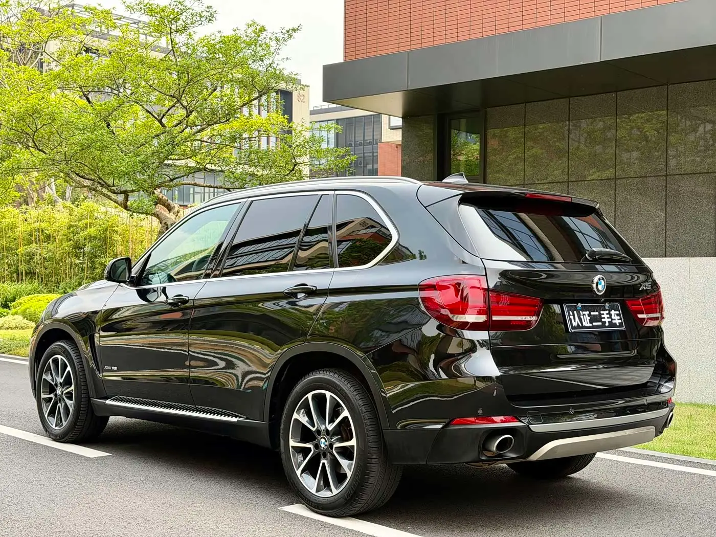BMW X5 2014 — Фото 8/20