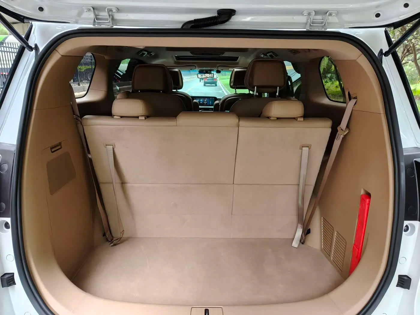 Buick GL8 2021 — Photo 13/19