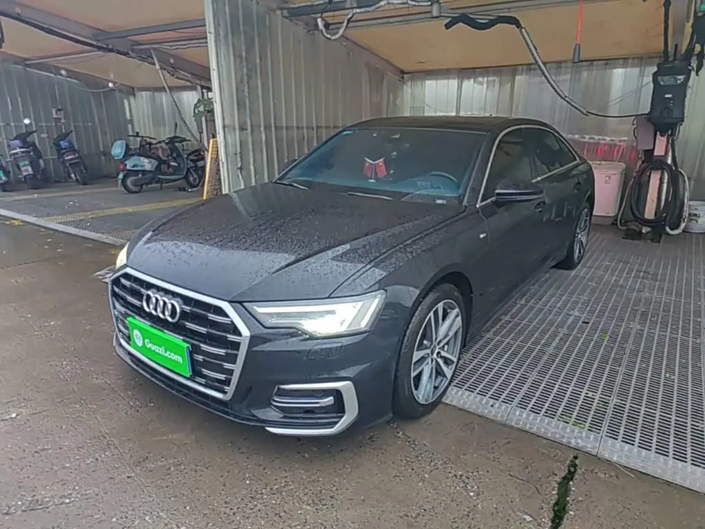 Audi A6L 2023 — Фото 1/20