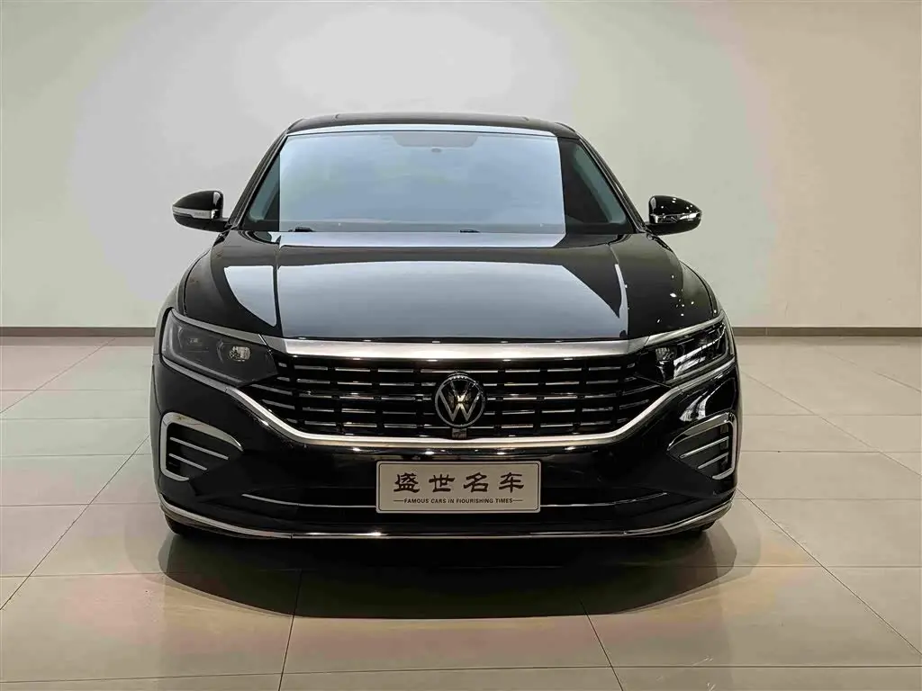 Volkswagen Passat 2022 — Şəkil 2/13