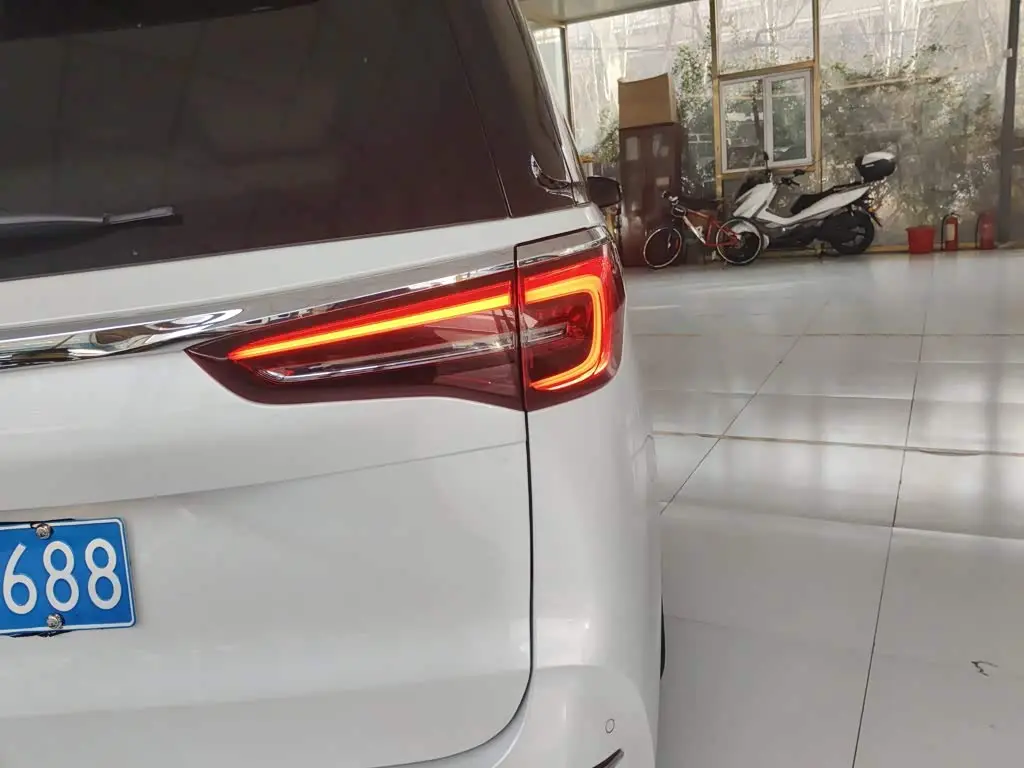 Buick GL8 2023 — Şəkil 8/20
