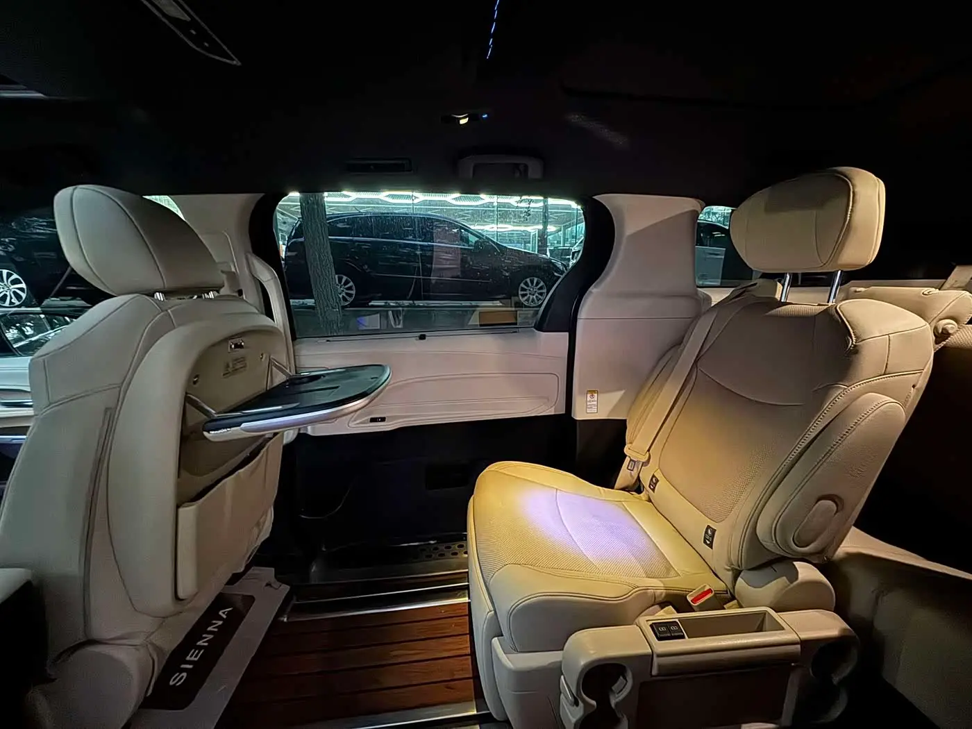 Toyota Sienna 2022 — Photo 15/20