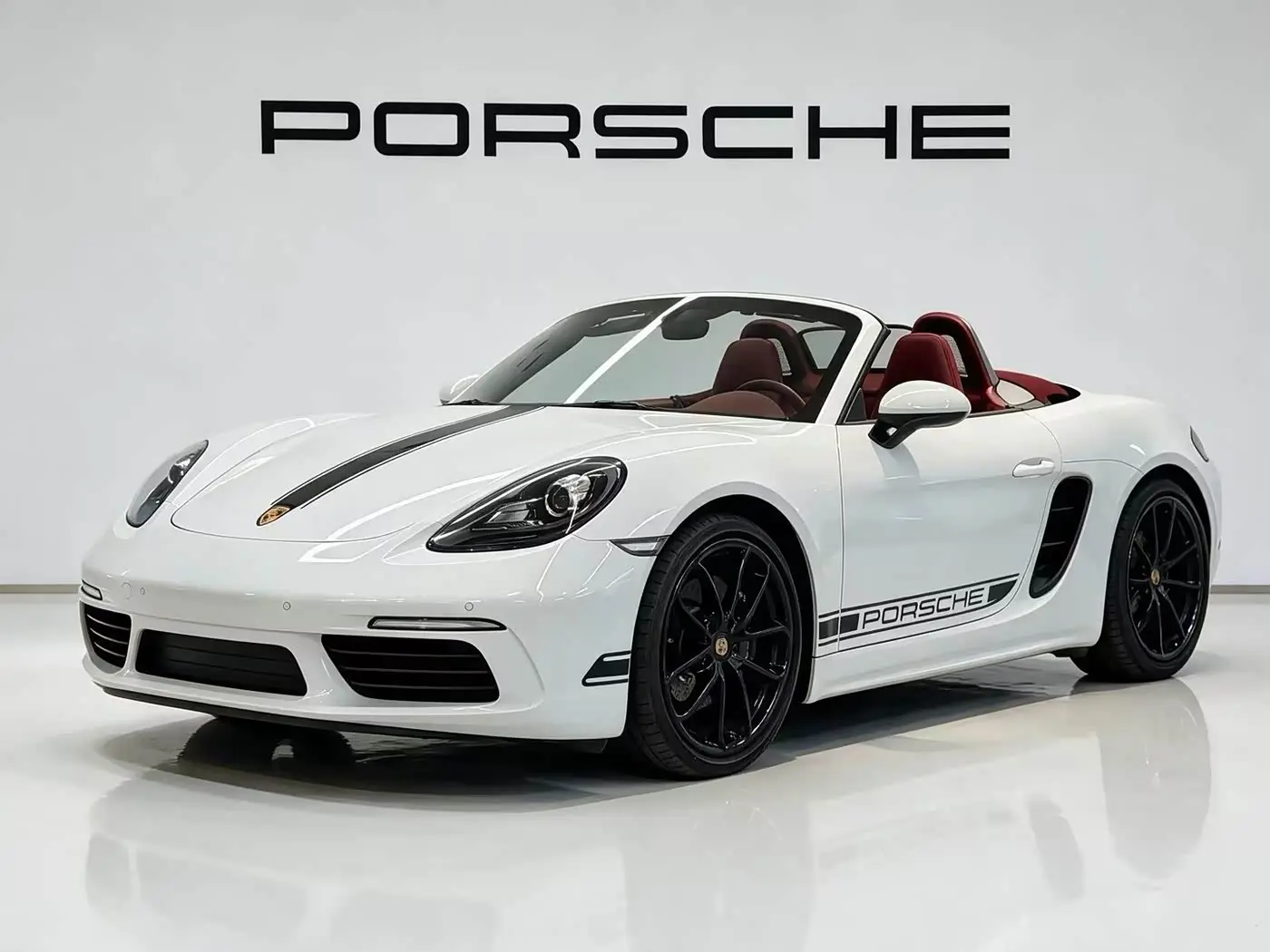 Porsche 718 2025 — Photo 1/9