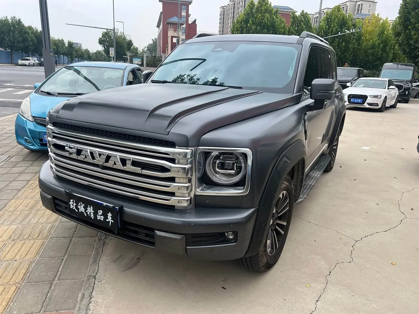 Haval H9 2025 — Photo 1/10