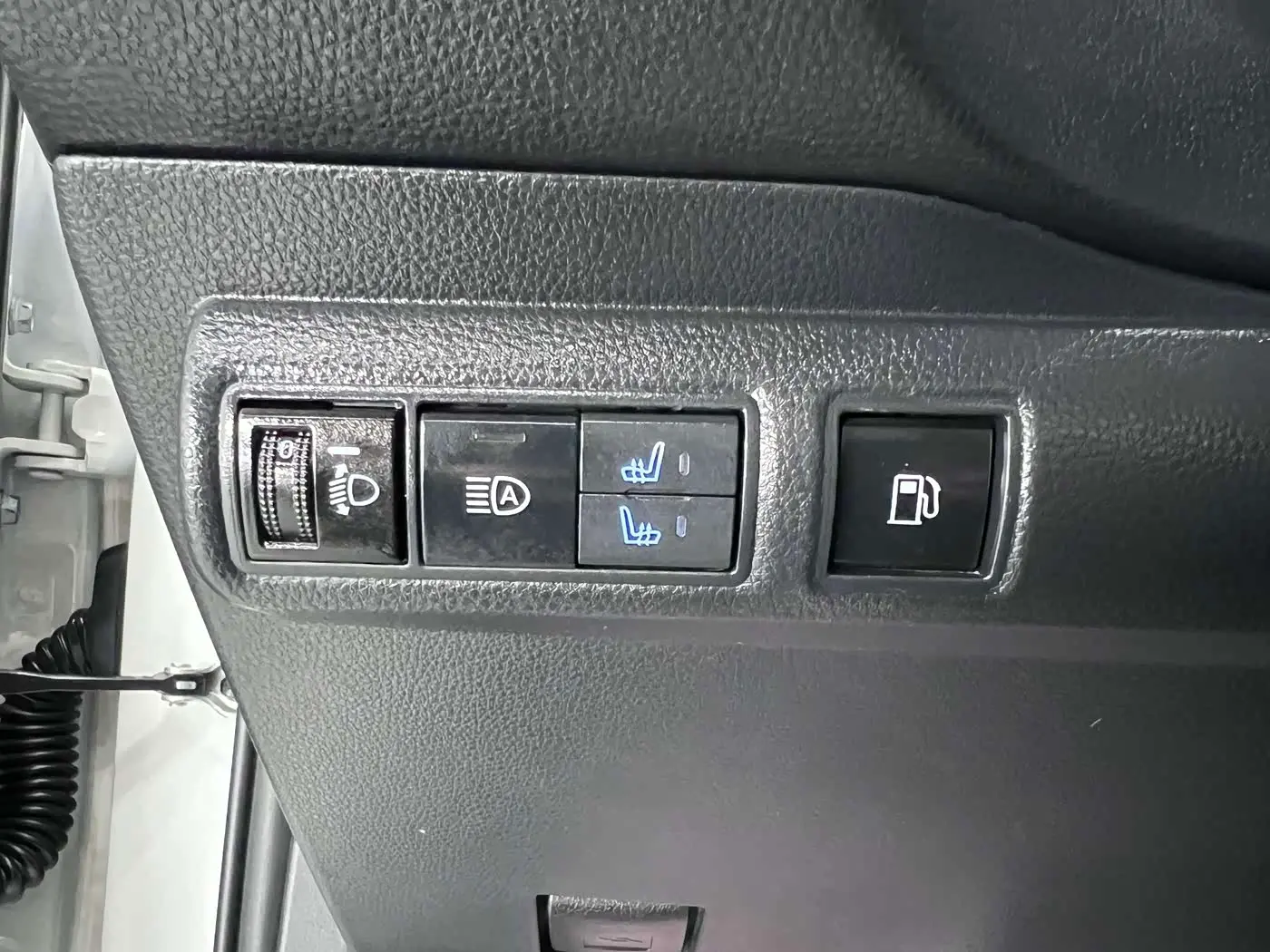 Toyota Corolla 2023 — Photo 9/20