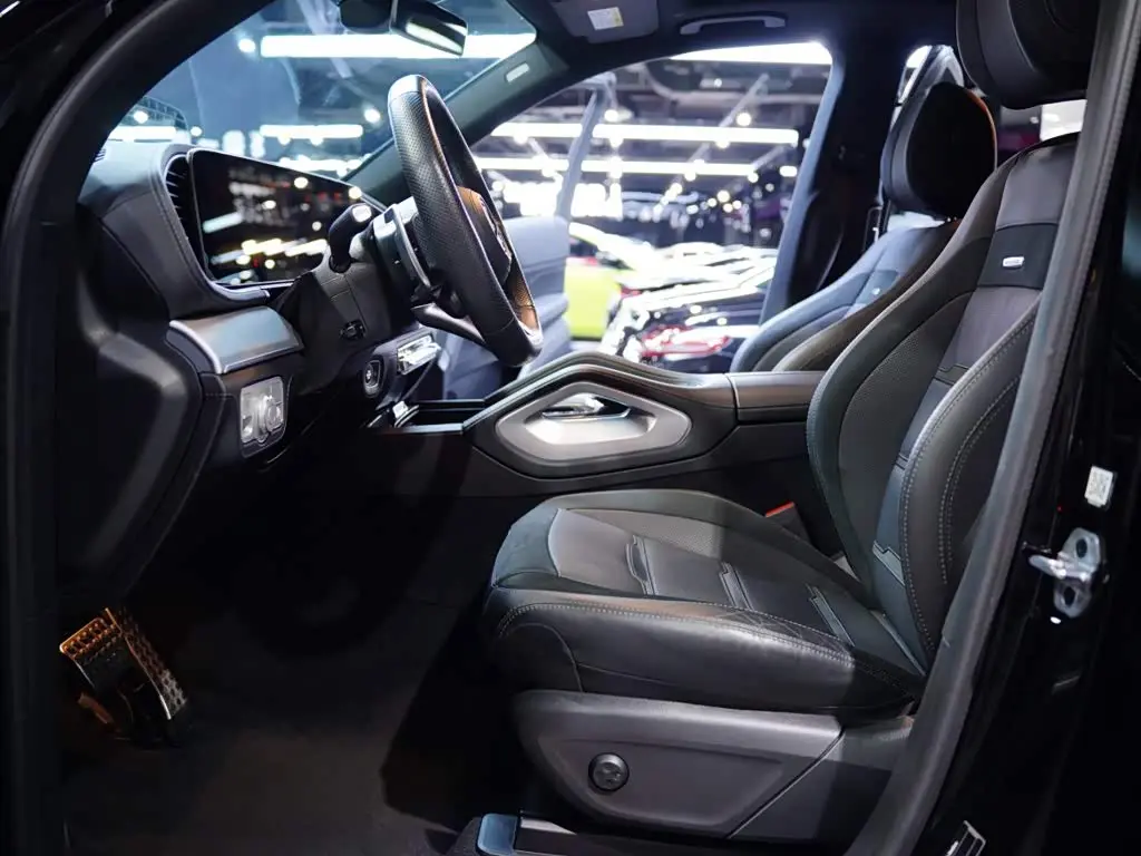 Mercedes-Benz GLE AMG 2023 — Фото 12/20
