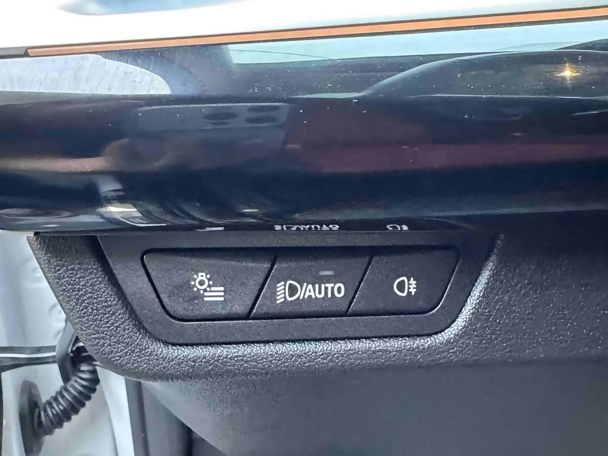 BMW X1 2023 — Photo 19/20