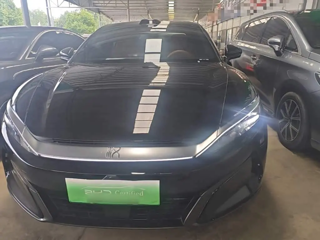 BYD Han L 2025 — Photo 3/20