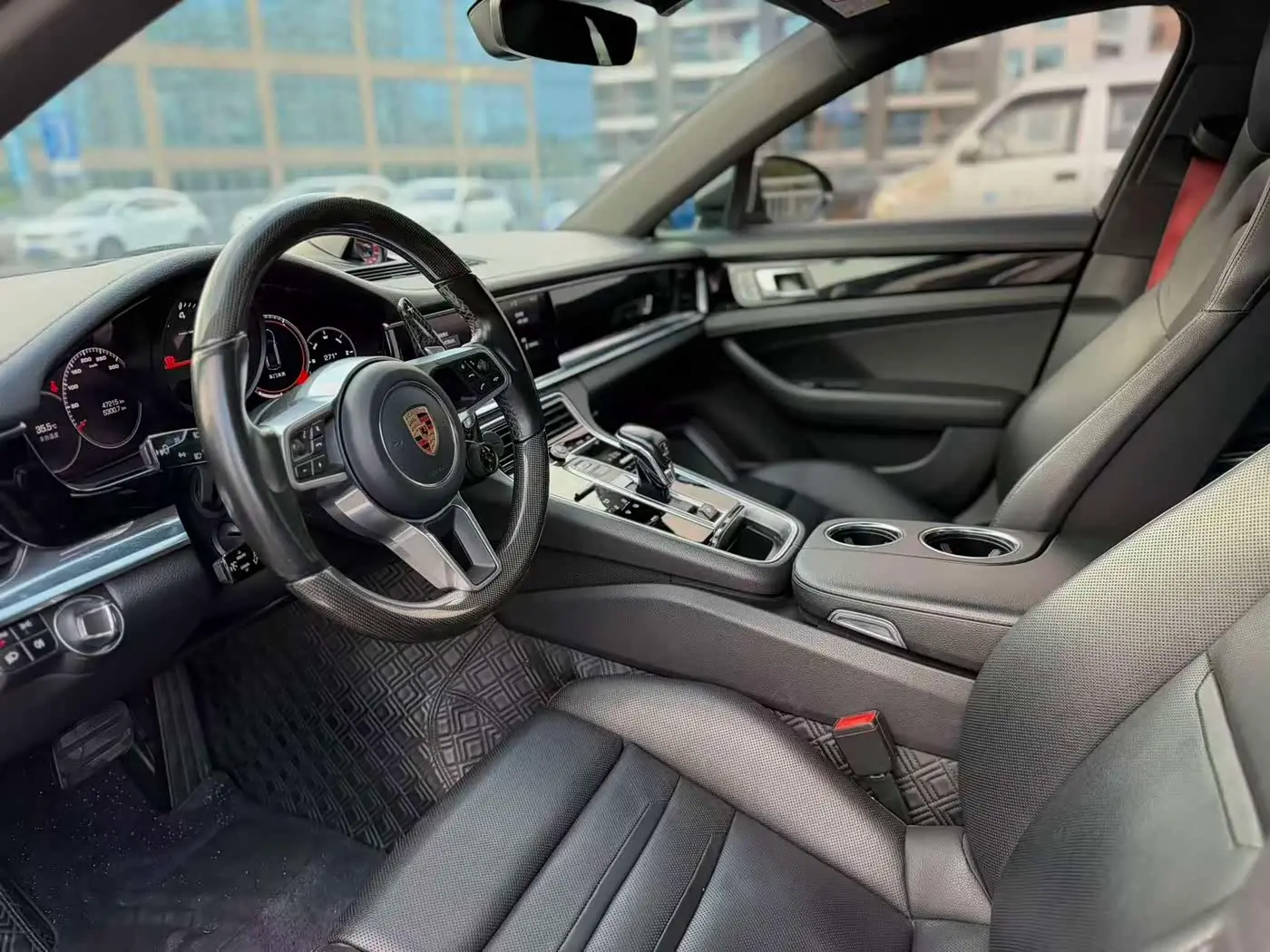 Porsche Panamera 2020 — Photo 4/10