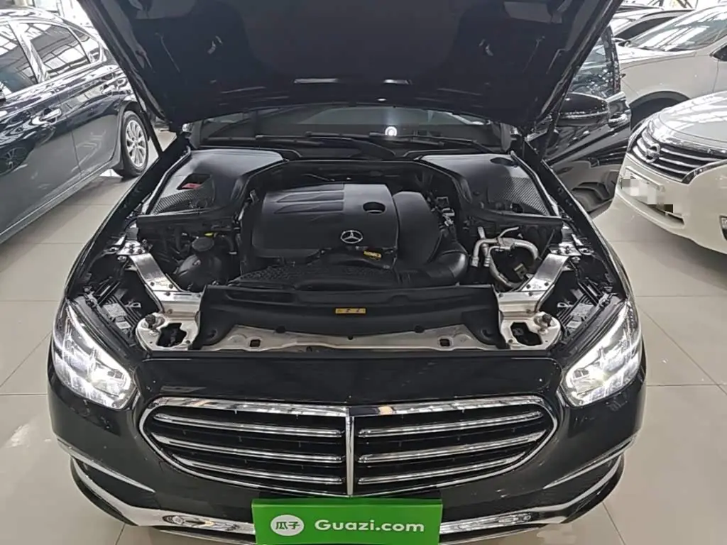 Mercedes-Benz E-Class 2022 — Photo 20/20