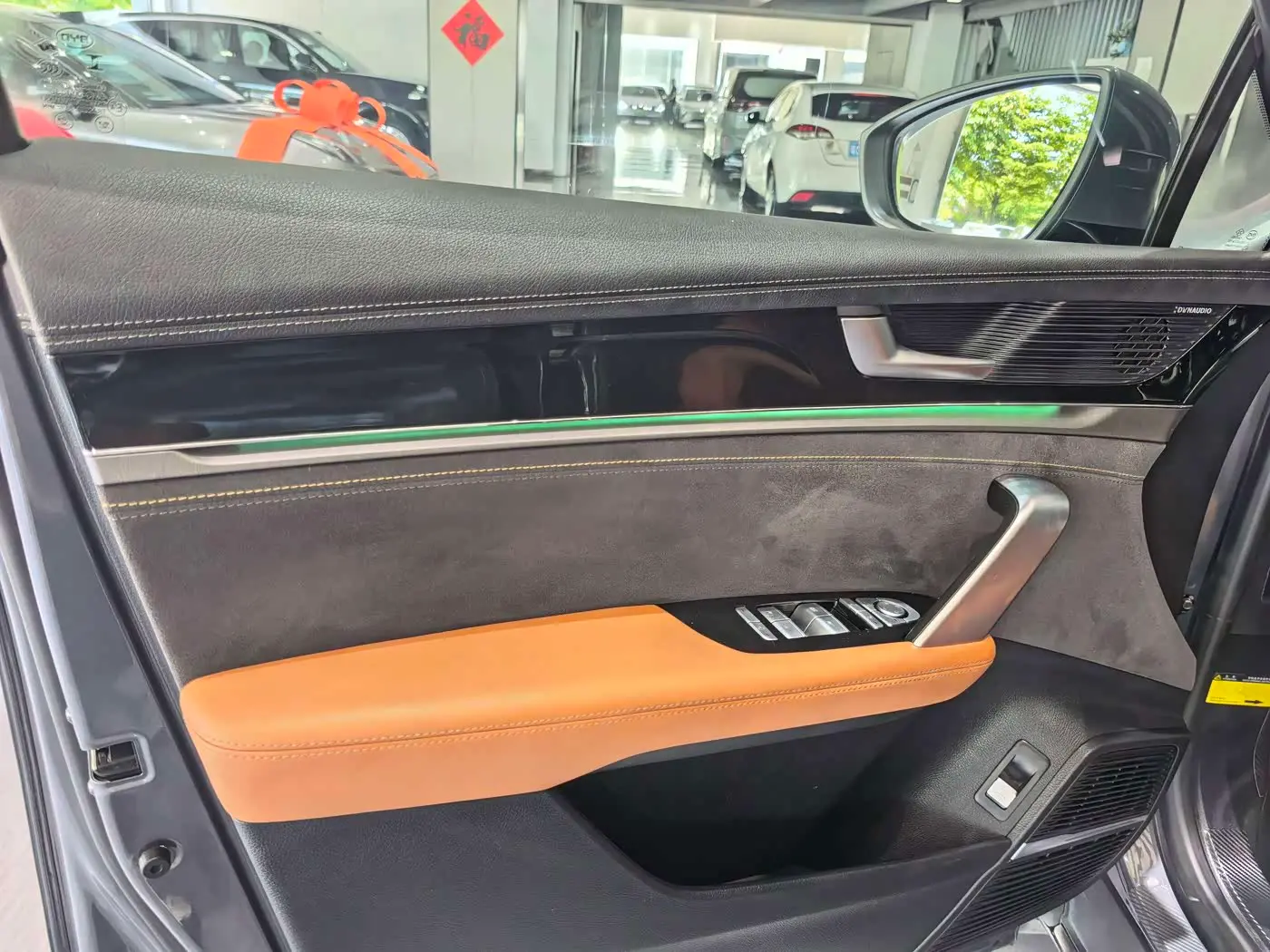 BYD Tang New Energy 2023 — Photo 6/20