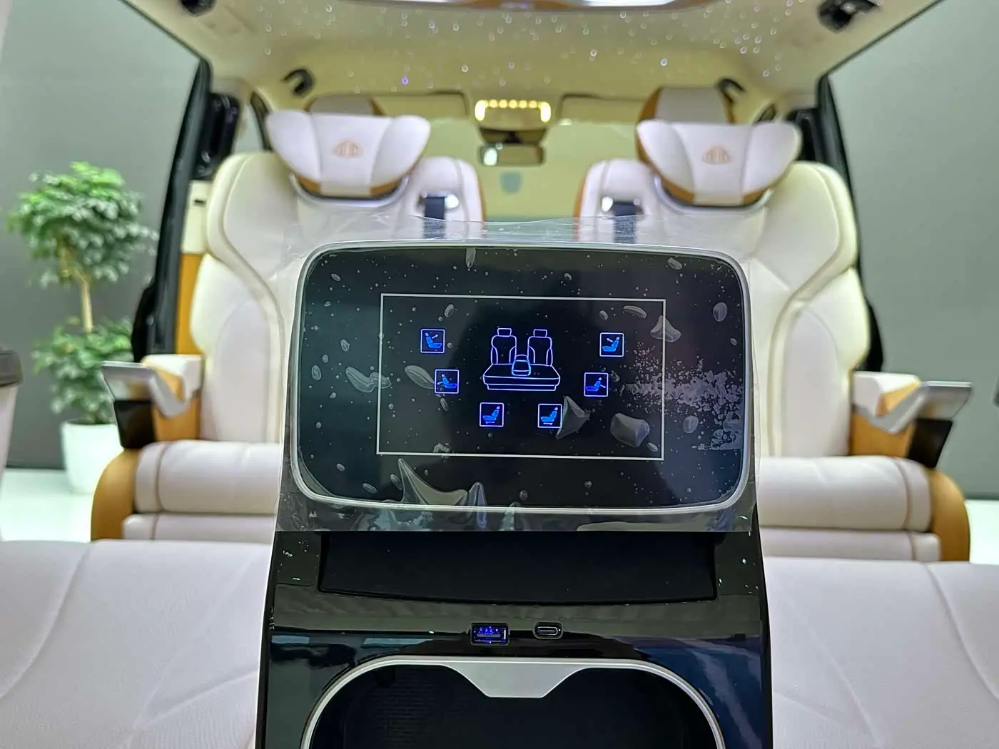 Mercedes-Benz Vito 2021 — Фото 18/20