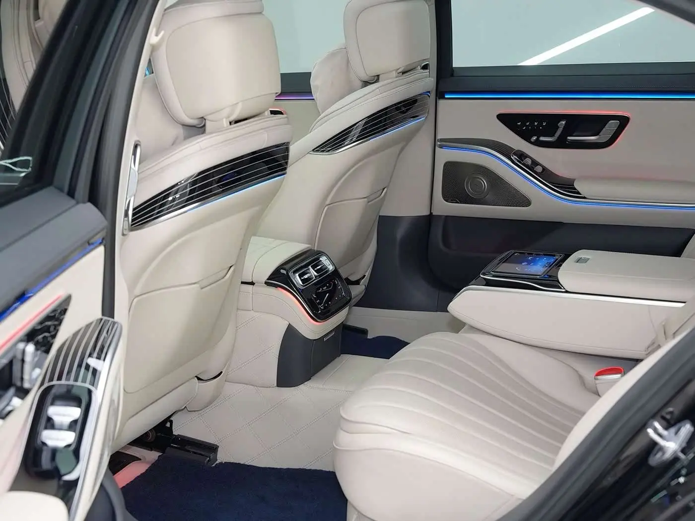 Mercedes-Benz S-Class 2022 — Фото 7/20