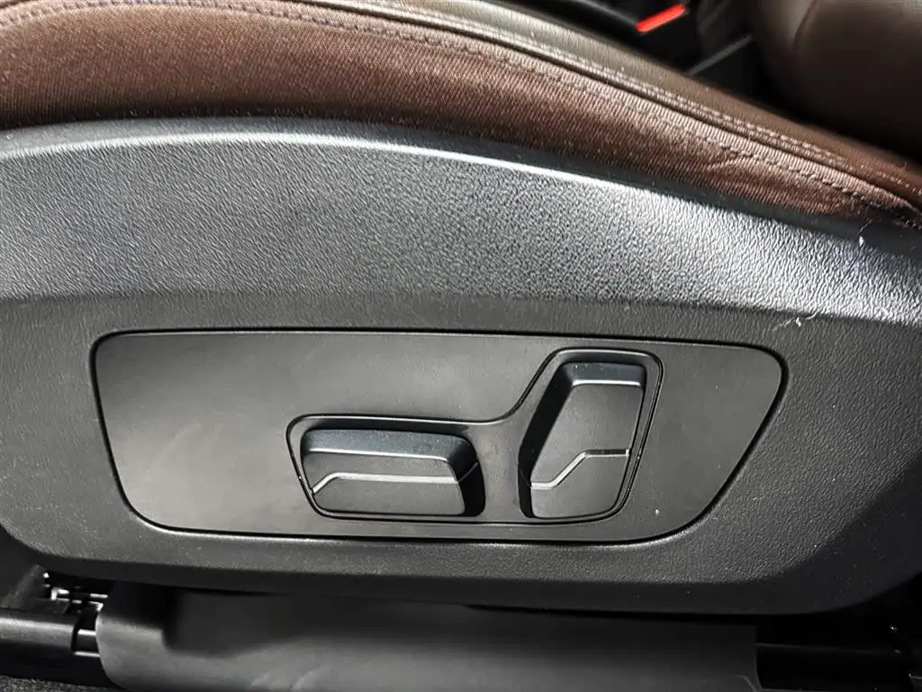 BMW X1 2023 — Photo 10/20