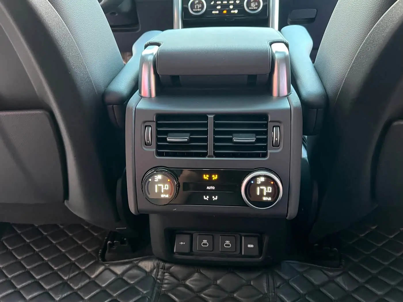 Land Rover Discovery 2021 — Şəkil 16/20