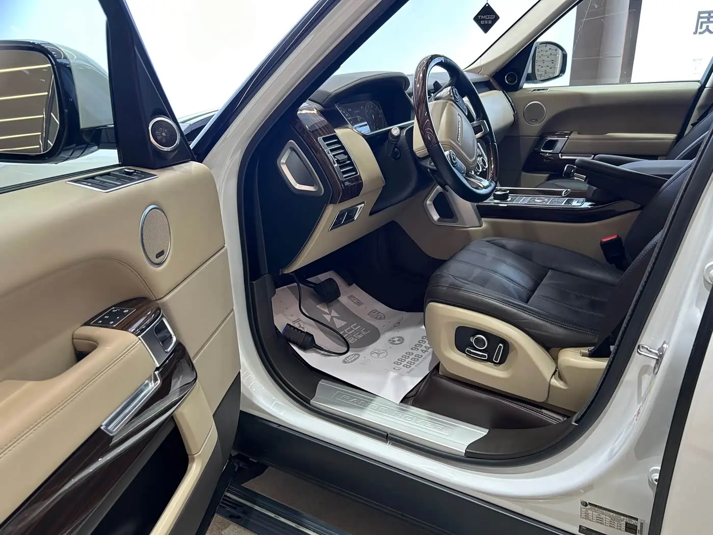 Land Rover Range Rover 2017 — Фото 9/20