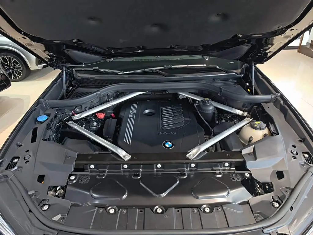 BMW X6 2021 — Photo 12/20