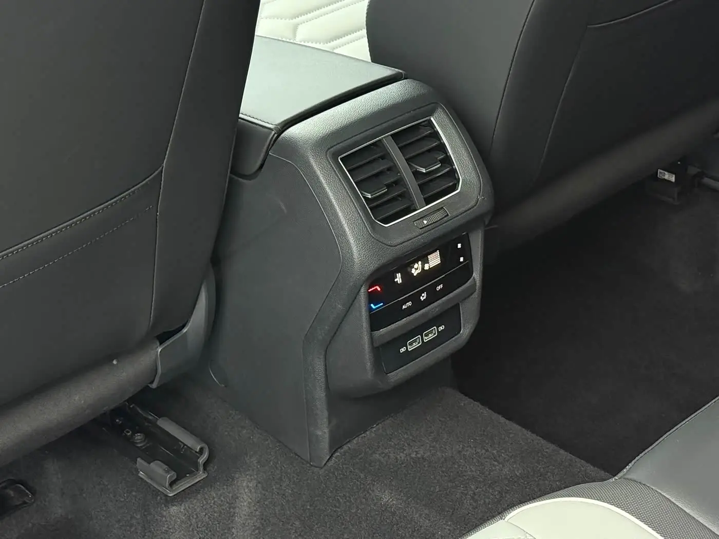 Volkswagen Tayron 2022 — Photo 15/20
