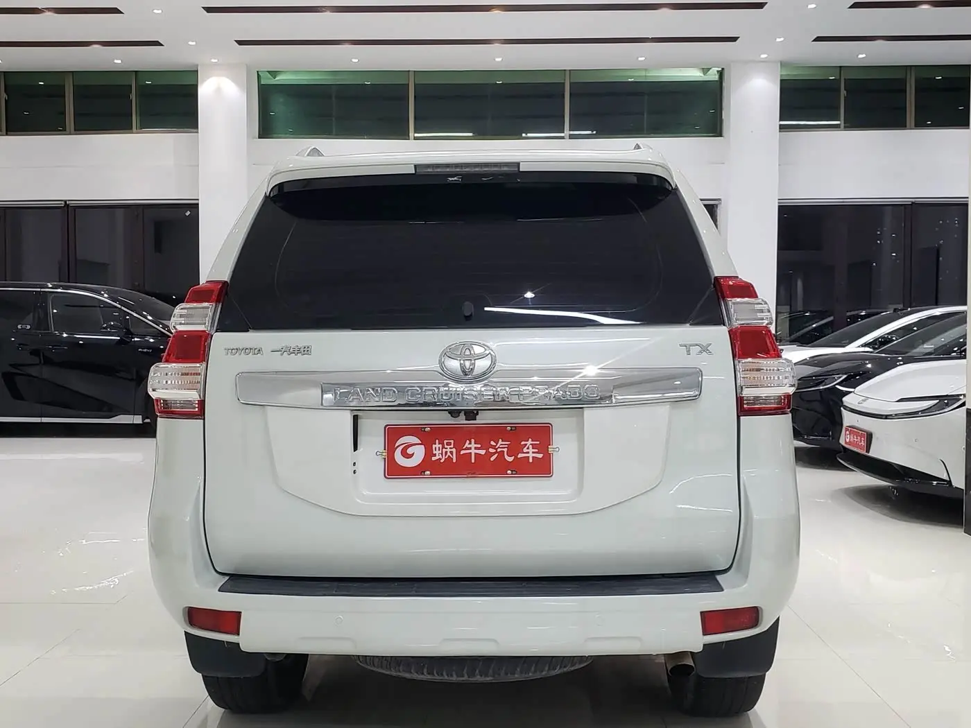 Toyota Prado 2017 — Photo 11/17