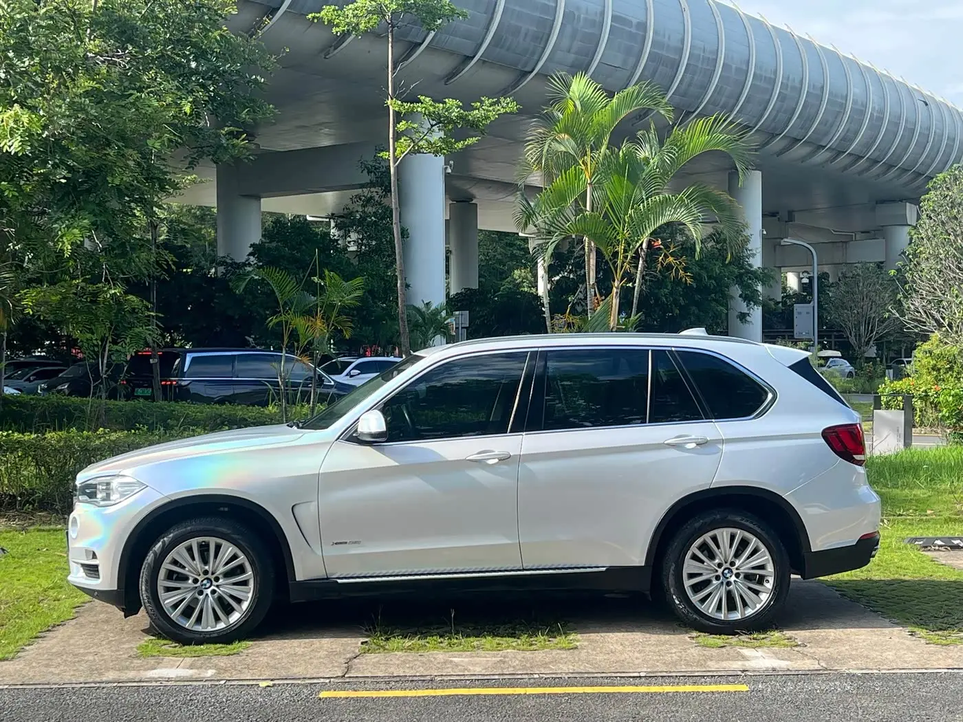 BMW X5 2015 — Photo 7/16