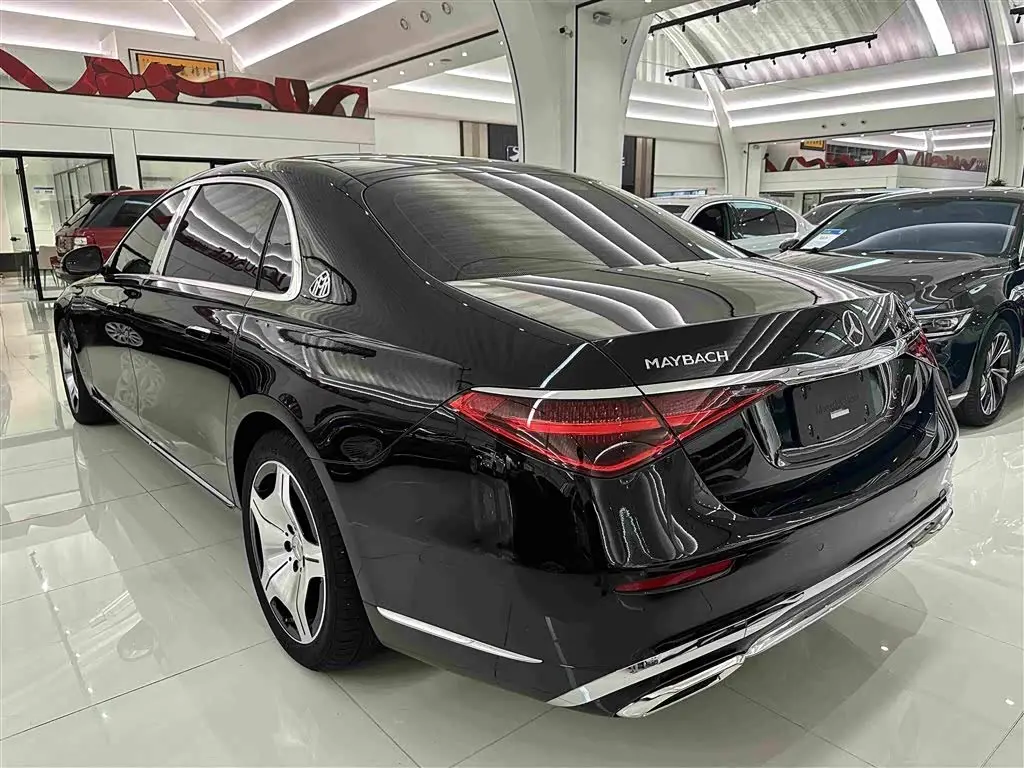 Mercedes-Benz Maybach S-Class 2023 — Фото 17/19