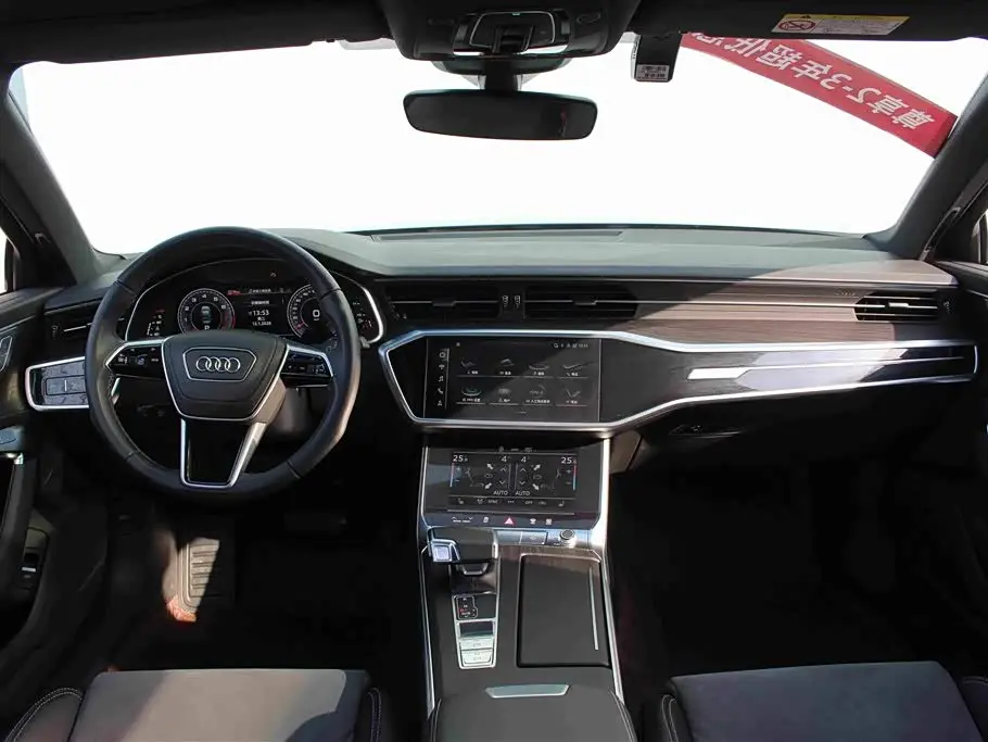 Audi A6L 2024 — Photo 6/17