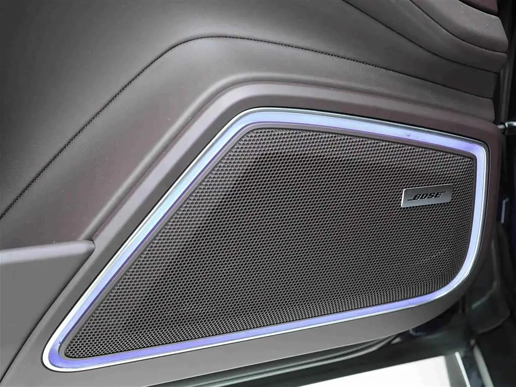 Porsche Panamera 2023 — Фото 17/20