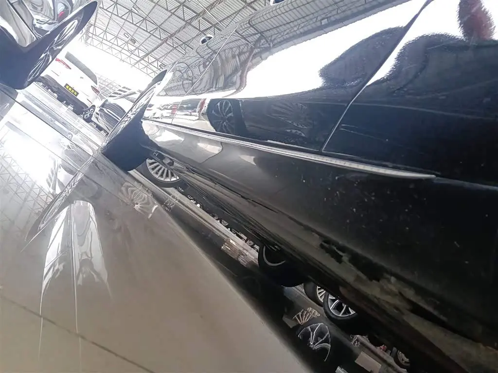 Mercedes-Benz E-Class 2023 — Photo 19/20