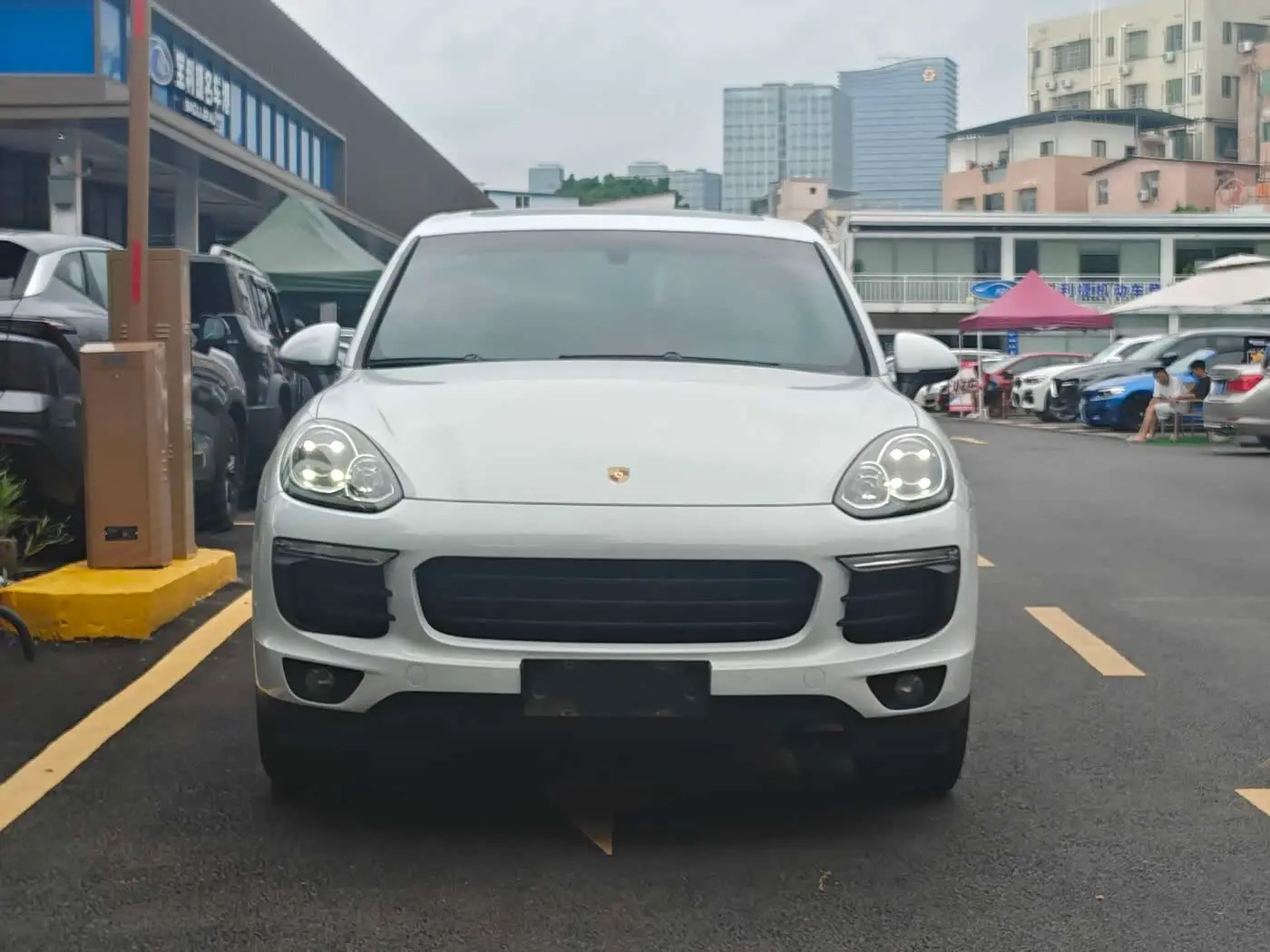 Porsche Cayenne 2015 — Photo 2/11