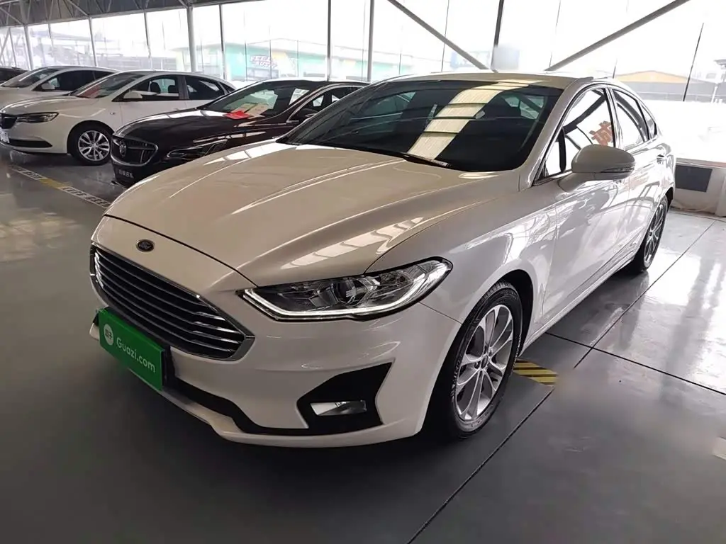 Ford Mondeo 2021 — ფოტო 2/20