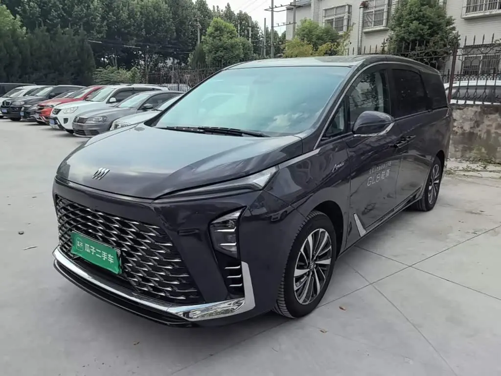 Buick GL8 New Energy 2025 — Photo 1/20