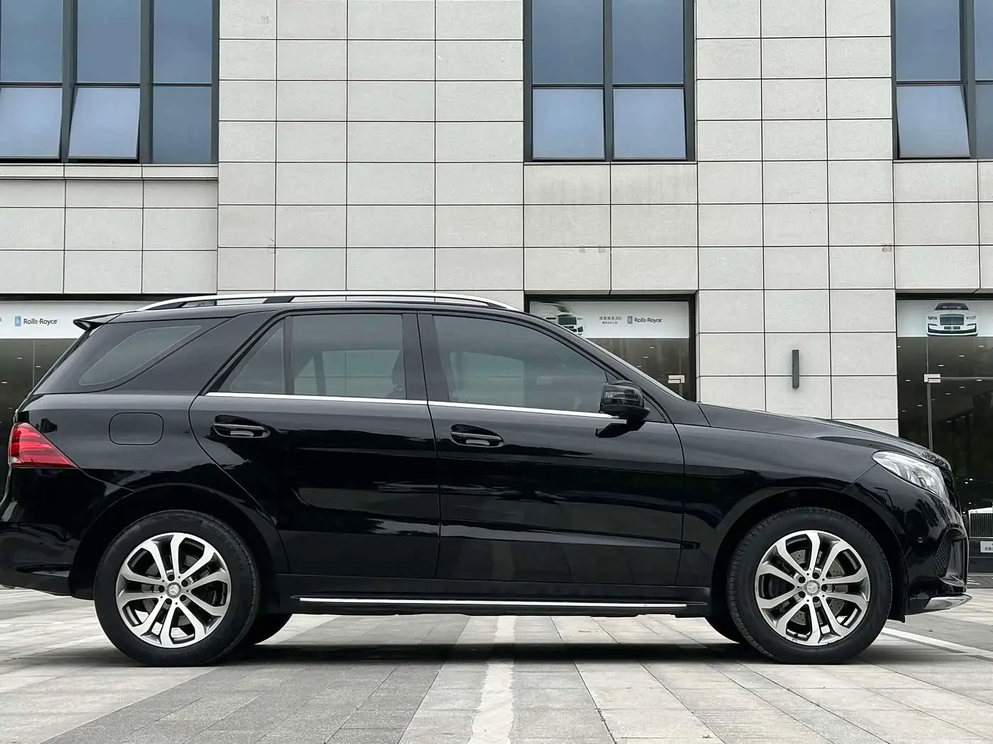 Mercedes-Benz GLE 2015 — Photo 7/18