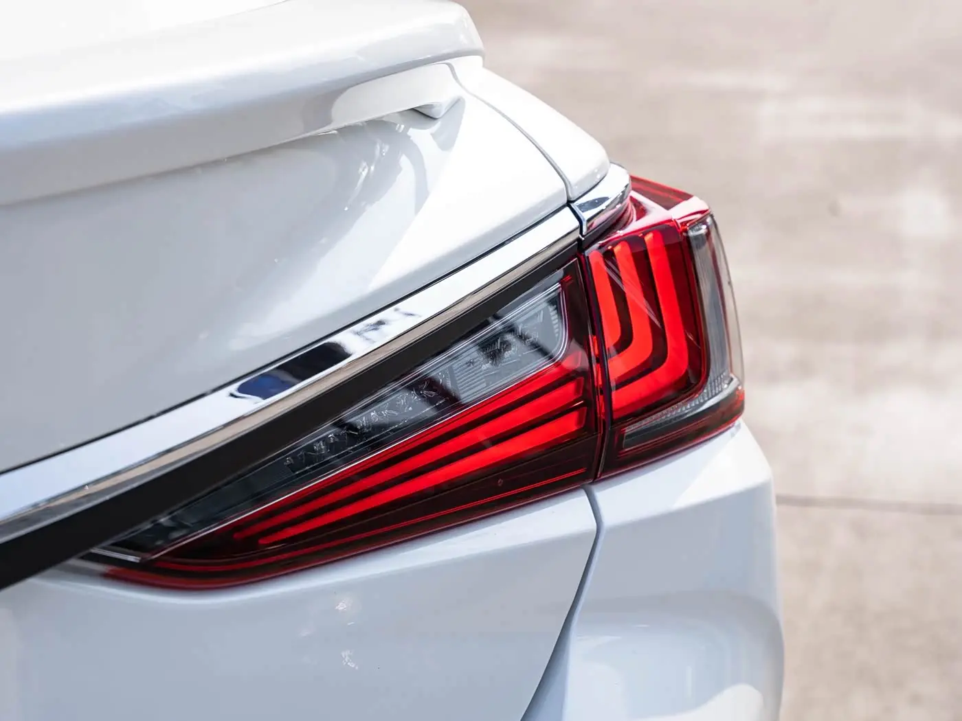 Lexus ES 2026 — Şəkil 7/19