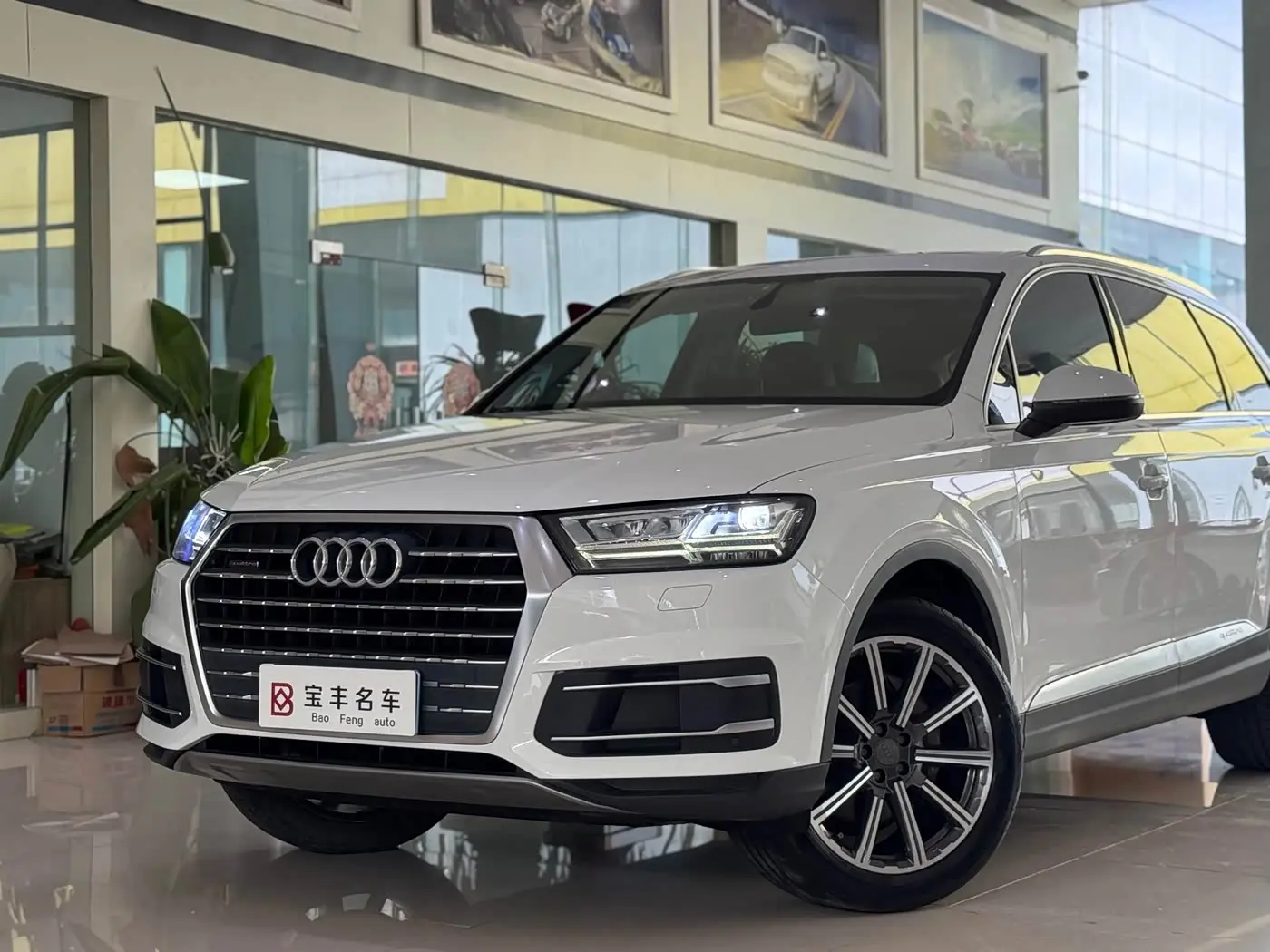 Audi Q7 2019 — Фото 13/19