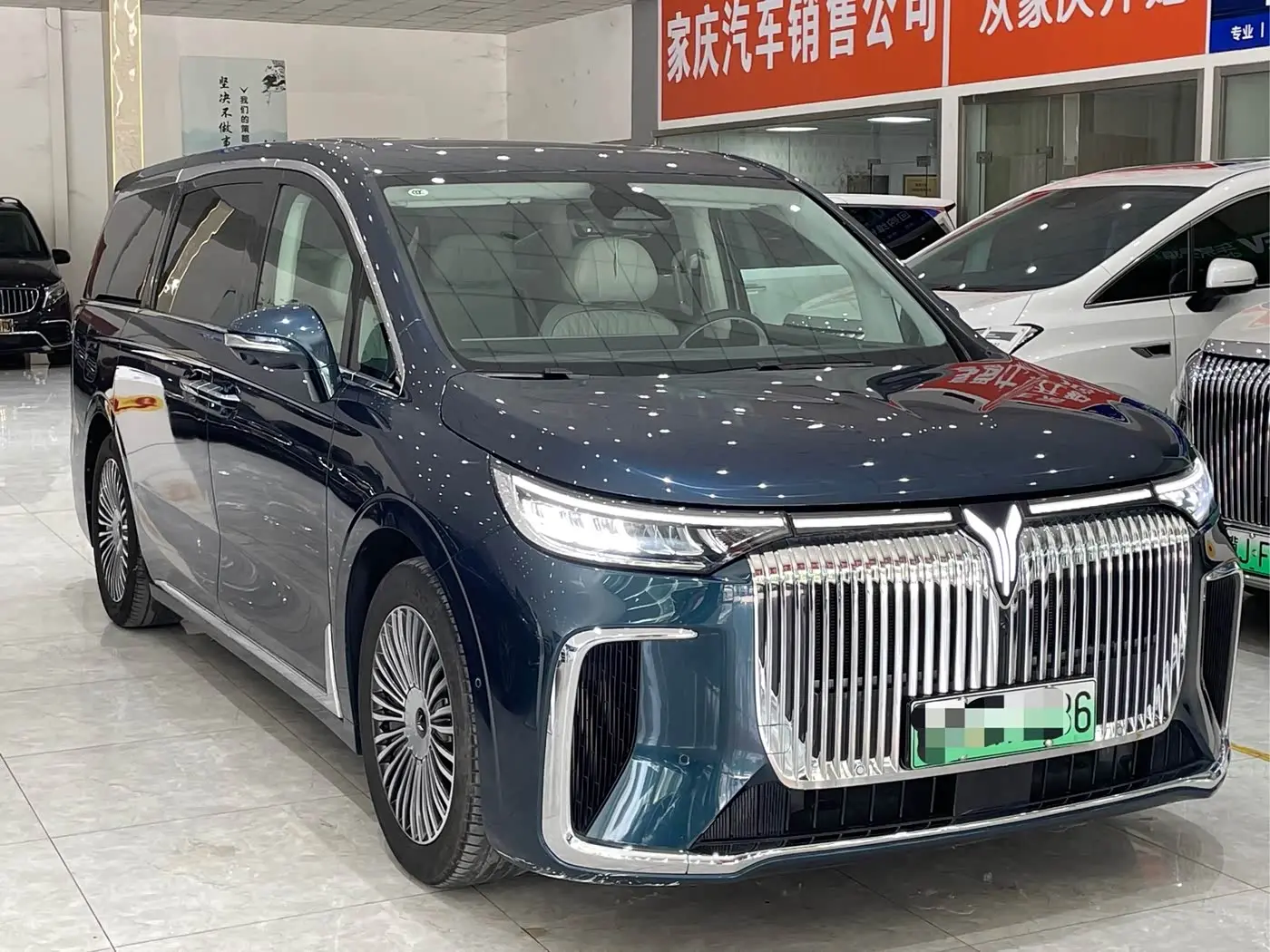 Voyah Auto Voyah Dreamer 2025 — Photo 3/9