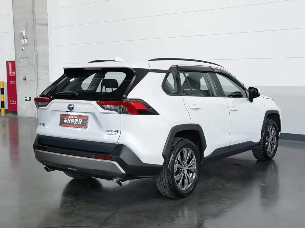 Toyota RAV4 Rongfang 2023 — Фото 2/20