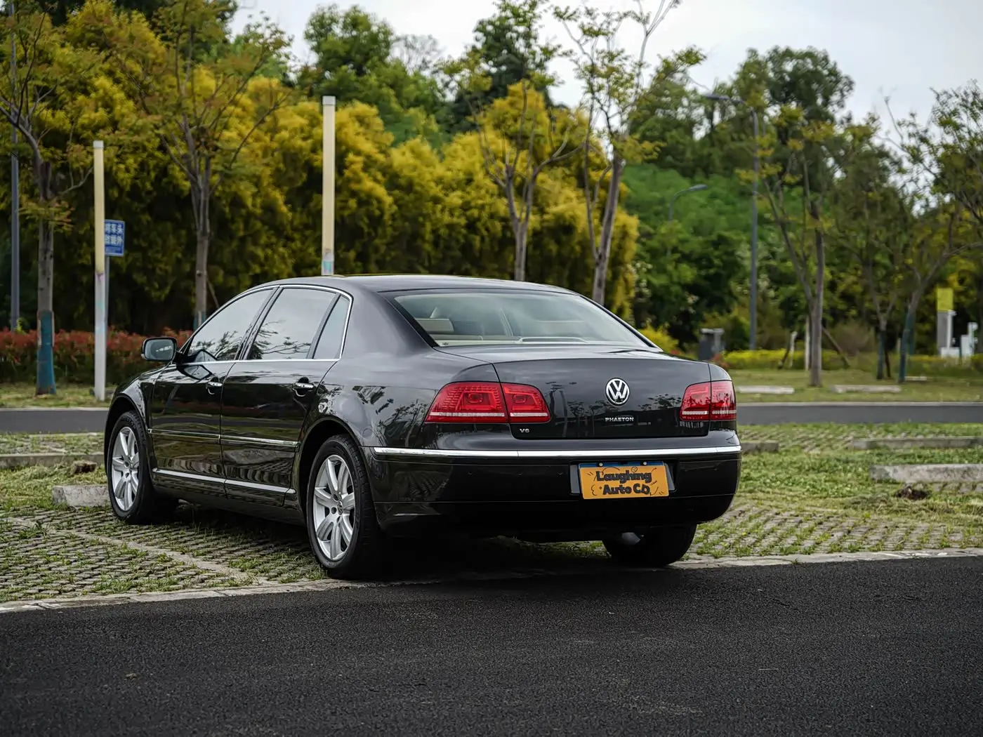 Volkswagen Phaeton 2014 — Фото 13/20
