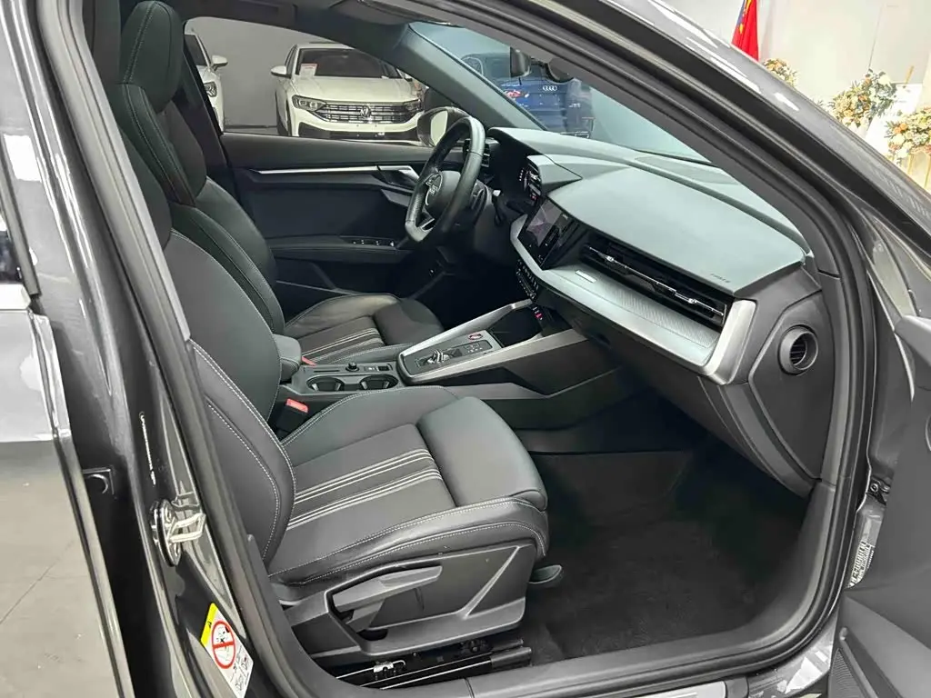 Audi A3 2023 — Photo 19/20