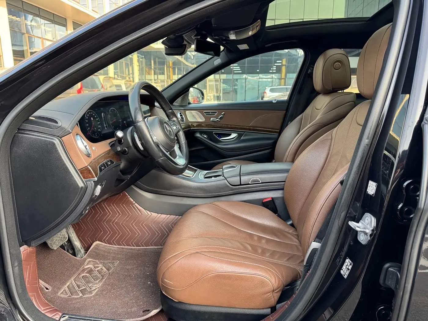 Mercedes-Benz S-Class 2019 — Фото 3/16