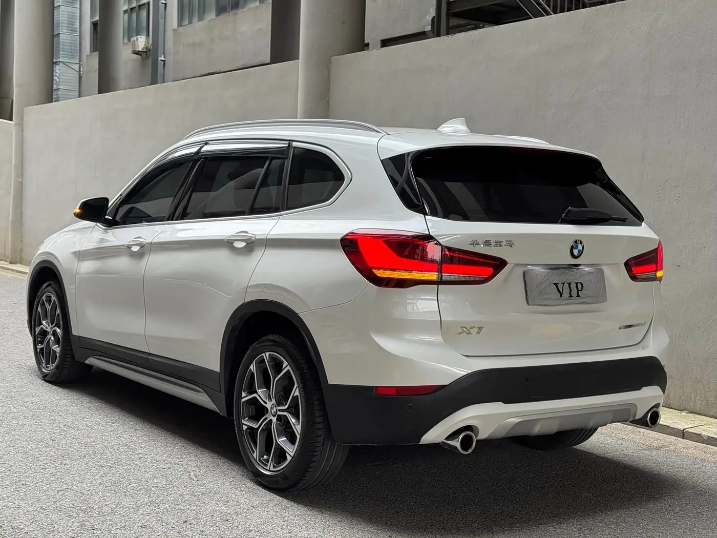 BMW X1 2023 — Фото 4/20