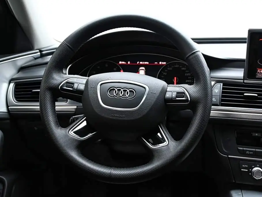 Audi A6L 2017 — Фото 19/20