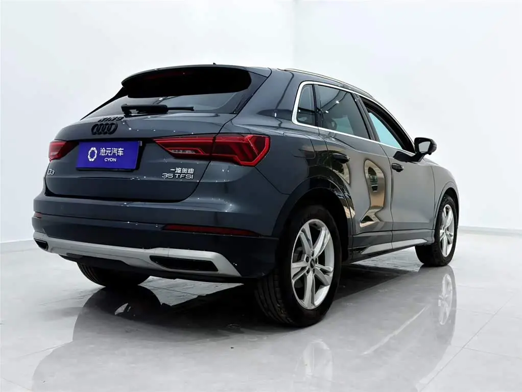 Audi Q3 2022 — Photo 6/20
