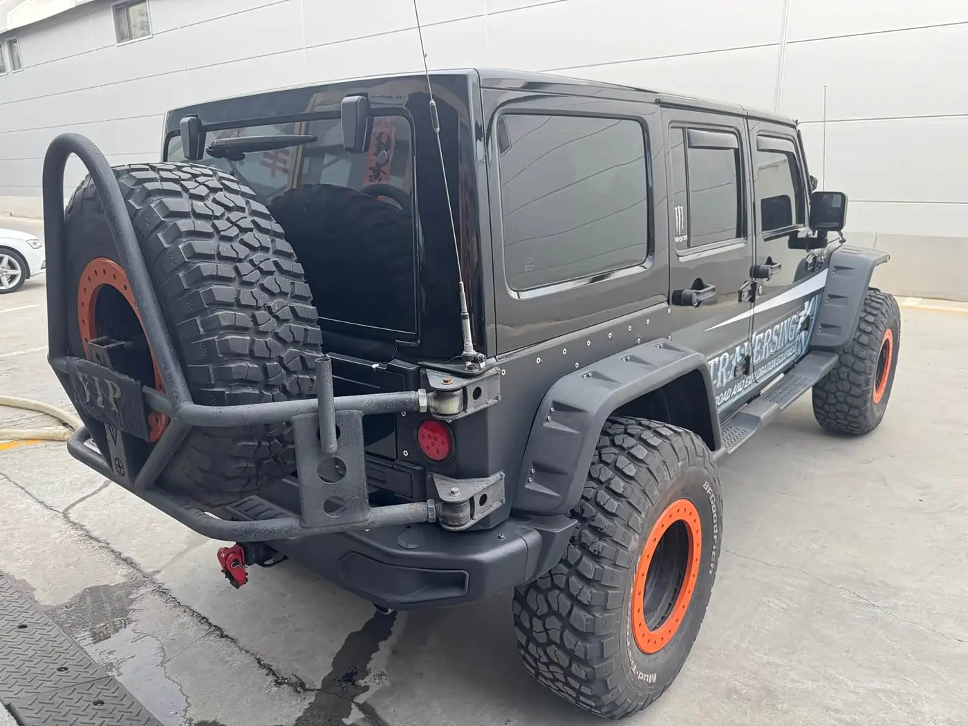 Jeep Wrangler 2013 — Фото 2/11